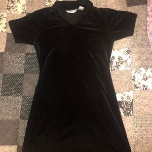 Black velvet collar dress